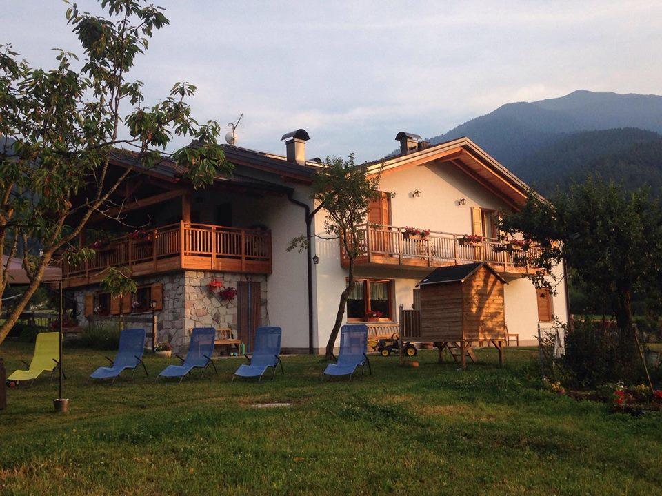 Agriturismo Fattoria Dalcastagne Torcegno Luaran gambar